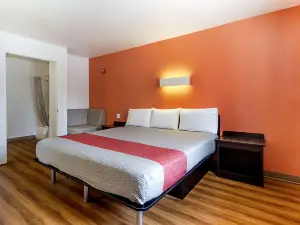 모텔 6 프레스노, 캘리포니아