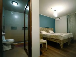 Hotel Kutaisi Globus