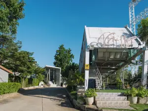 Play la Ploen Boutique Resort