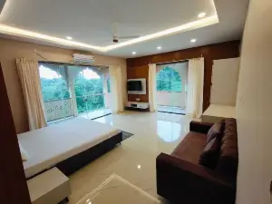Ahilya Resort