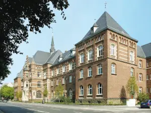 Collegium Leoninum