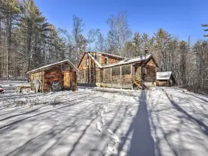 Black Bear Lodge: A Rural White Mtns Retreat