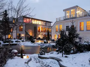 การ์เทน-โฮเทล โอเชนส์แบร์กเกอร์