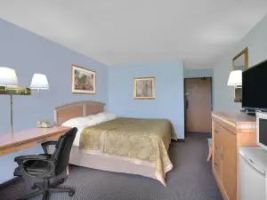 Super 8 by Wyndham Augusta