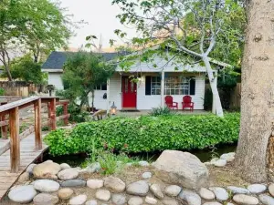 Large Family & Pet Friendly Spa, Kern, Sequoia