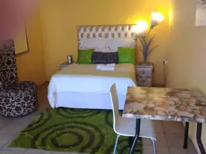 Twilight Breeze Lodge
