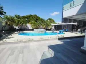 Luxury Mansion 7Br Heated Pool Cook Included