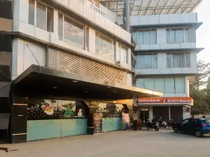 Monarch Boutique Hotel