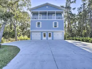 Modern Escape in the Heart of Murrells Inlet