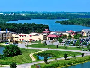 Lakeside Hotel Casino