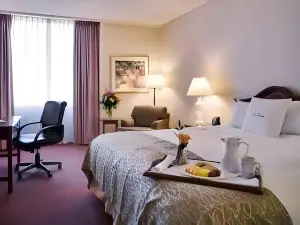 DoubleTree by Hilton Hotel Omaha Downtown