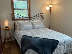 Porcupine Place- Remodeled 3 bedroom in Upper Peninsula's "Pure Michigan"
