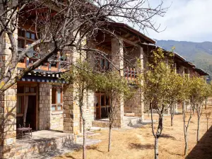 Hotel Ugyenling