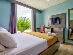 Airport Suites Hotel