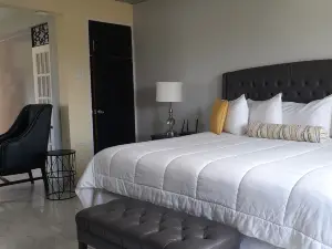 Golf View Hotel