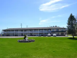 Motel 6 Campbellford, on