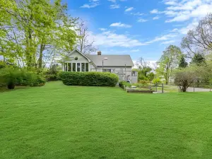 Spacious Home Located Close to Stony Brook!