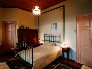 Gerofotis Traditional Guesthouse Est 1892 - Close to Aigio, Akoli, Selianitika