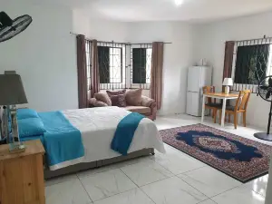 Cambridge Heights Guest House