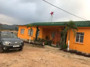 Sunshine Farms and Resort