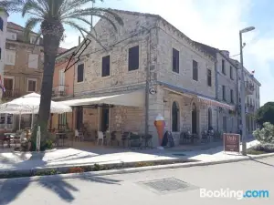 B&B Vela Luka