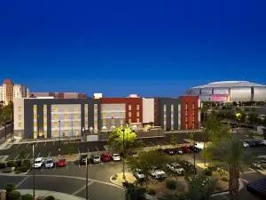 Home2 Suites by Hilton Phoenix - Glendale/Westgate