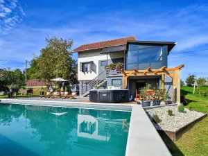 Amazing Home in Nova Diklenica with Outdoor Swimming Pool, Wifi and 1 Bedrooms