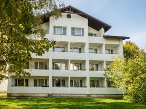 Park Hotel Ognikovo
