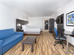 Holiday Inn Express & Suites Lincoln I - 80