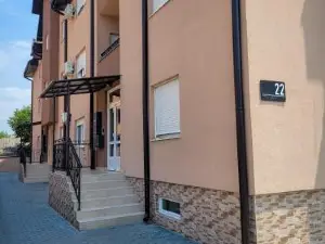 Apartment with Parking Space in Obrenovac