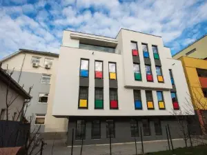 Lira Holiday Apartments