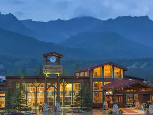 Holland America Denali Lodge