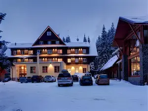 Hotel Mikulášska Chata