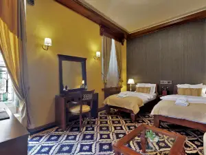 Historic Boutique Hotel Cattaro