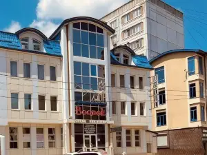 Vostok Hotel