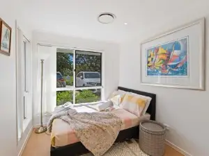 Westlake Getaway - Relaxing Pool & Golf Links