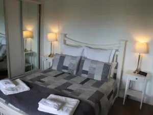 Cosy 3 bedroom cottage in the centre of Kingscote