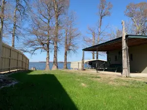 Authentic Reelfoot Retreat!