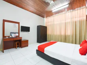 OYO 91052 Hotel Kenangan