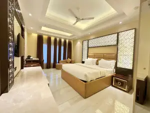 Eurasia Palace Hotel
