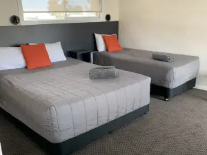 Altona Motel