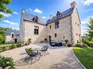 マノワール ドゥ ラ クドル