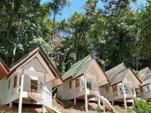 Cameron Island Resort
