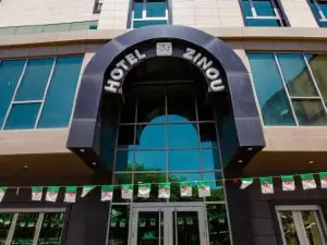 Hotel Zinou zm
