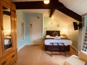 Kings Head Hotel