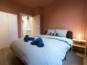 City Suite Number 2