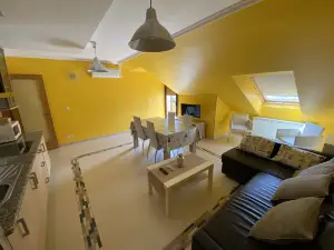 DpCristal Ático Vistas Al Camino