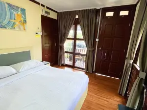 D'Razna Chalet Pantai Seberang Takir