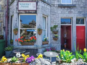 薩默塞特宮住宿加早餐飯店