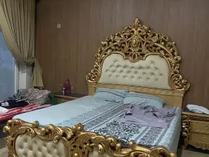 Warraich Villa gt Raod Gujrat Entire